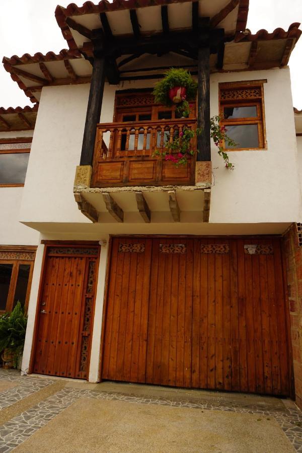 Casa De Huespedes Faletto Villa de Leyva Luaran gambar