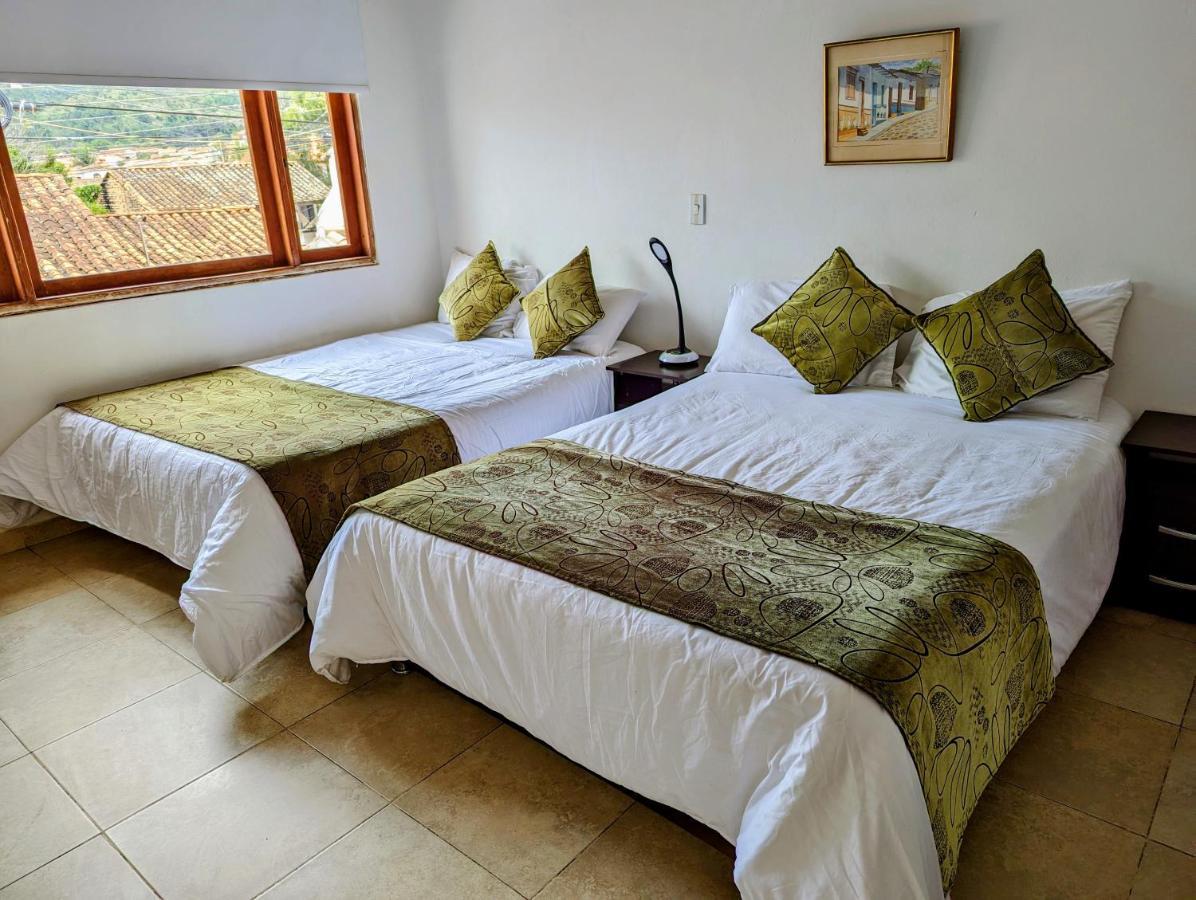 Casa De Huespedes Faletto Villa de Leyva Luaran gambar